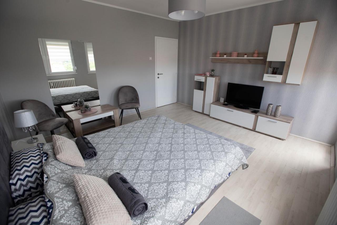 סובוטיקה Apartman Danica מראה חיצוני תמונה